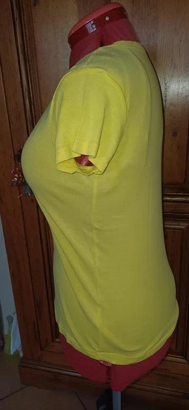Geel T-shirt merk La Halle maat Xl dus 42 – photo 4